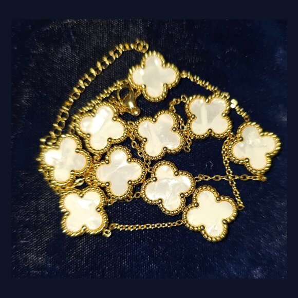 Hope, Faith, Love and Luck clover fashion necklace 16 inches - Picture 5 of 12